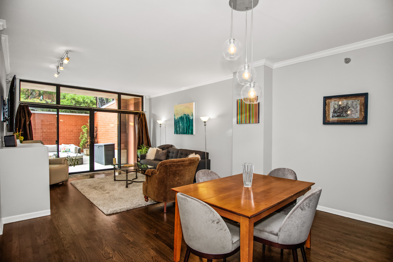 3232 N Halsted Street H206