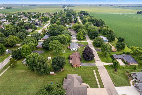 Tiny photo for 1102 Vale Street S, Sandwich, IL 60548 (MLS # 12426445)