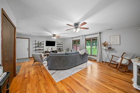 Tiny photo for 1102 Vale Street S, Sandwich, IL 60548 (MLS # 12426445)