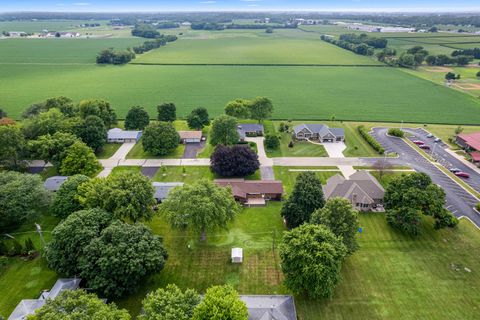Tiny photo for 1102 Vale Street S, Sandwich, IL 60548 (MLS # 12426445)
