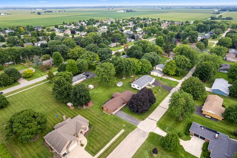 Tiny photo for 1102 Vale Street S, Sandwich, IL 60548 (MLS # 12426445)
