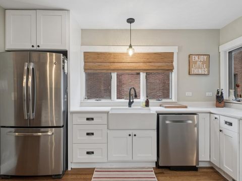 Tiny photo for 518 Vine Avenue, Park Ridge, IL 60068 (MLS # 12576762)