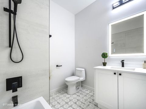 Tiny photo for 867 N Marshfield Avenue #2, Chicago, IL 60622 (MLS # 12600679)