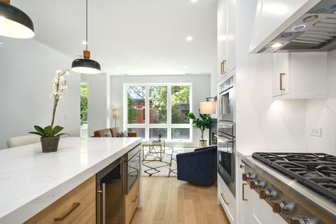 Tiny photo for 867 N Marshfield Avenue #2, Chicago, IL 60622 (MLS # 12600679)