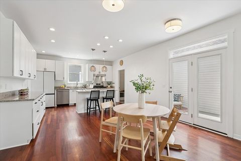 Tiny photo for 860 Blazing Star Road, Grayslake, IL 60030 (MLS # 12675236)