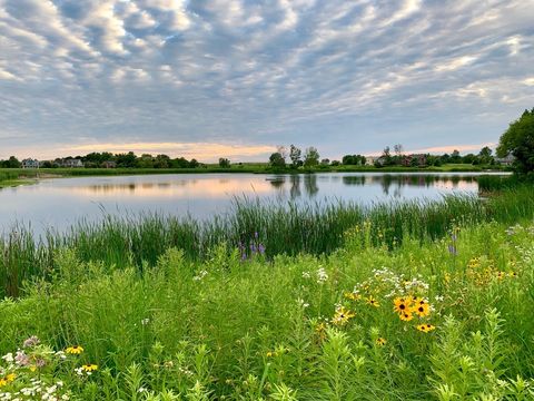 Tiny photo for 860 Blazing Star Road, Grayslake, IL 60030 (MLS # 12675236)