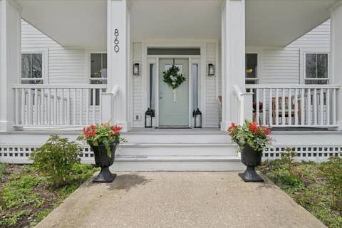 Tiny photo for 860 Blazing Star Road, Grayslake, IL 60030 (MLS # 12675236)