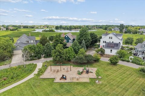 Tiny photo for 860 Blazing Star Road, Grayslake, IL 60030 (MLS # 12675236)