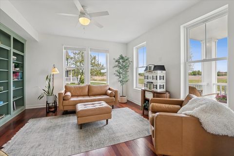 Tiny photo for 860 Blazing Star Road, Grayslake, IL 60030 (MLS # 12675236)