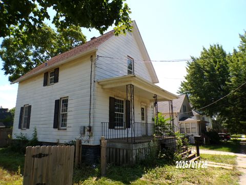 Tiny photo for 304 S Madison Street, Morrison, IL 61270 (MLS # 12511328)