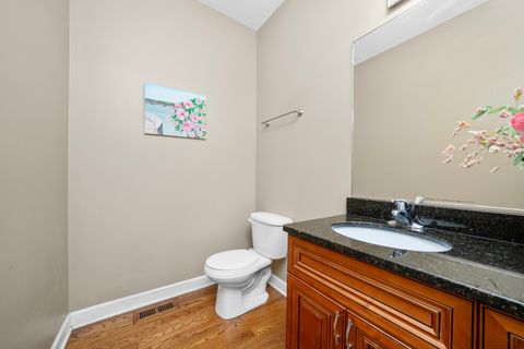 Tiny photo for 6637 W 64th Place, Chicago, IL 60638 (MLS # 12525585)