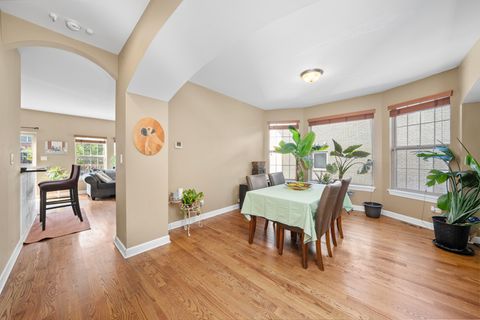 Tiny photo for 6637 W 64th Place, Chicago, IL 60638 (MLS # 12525585)