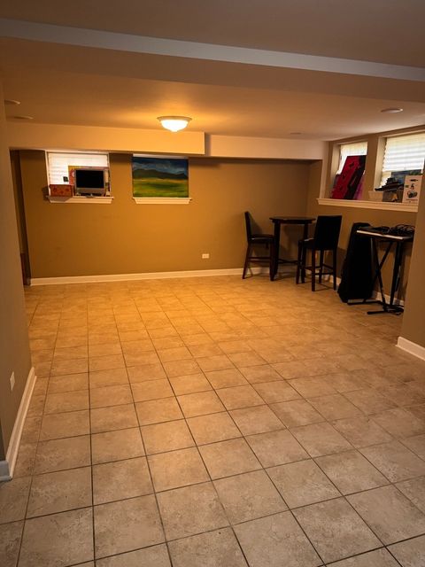 Tiny photo for 6637 W 64th Place, Chicago, IL 60638 (MLS # 12525585)