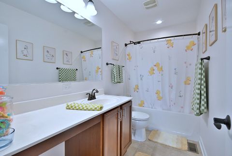 Tiny photo for 4911 Seeley Street, Oswego, IL 60543 (MLS # 12497323)