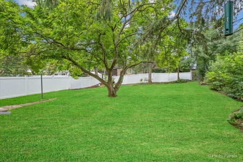 Tiny photo for 23475 N Summit Drive, Barrington, IL 60010 (MLS # 12785588)