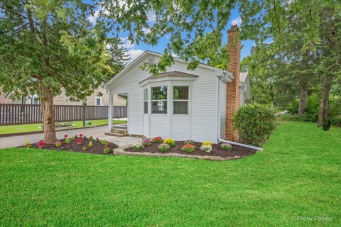 Tiny photo for 23475 N Summit Drive, Barrington, IL 60010 (MLS # 12785588)