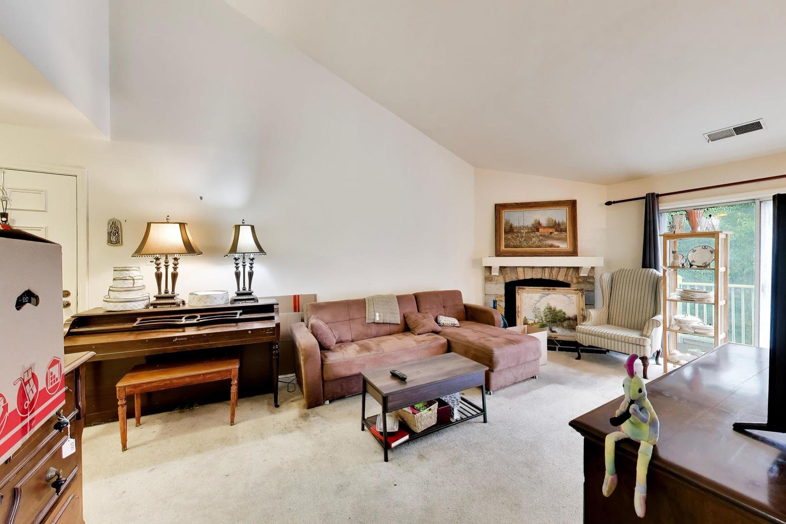625 Edinburgh Lane