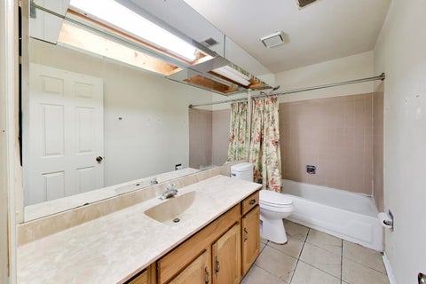 Tiny photo for 625 Edinburgh Lane, Prospect Heights, IL 60070 (MLS # 12763174)