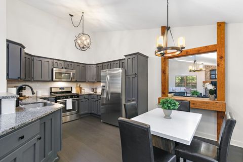Tiny photo for 609 River Bluff Drive, Carpentersville, IL 60110 (MLS # 12687380)