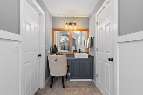 Tiny photo for 609 River Bluff Drive, Carpentersville, IL 60110 (MLS # 12687380)