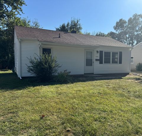 Tiny photo for 1024 Eastview Drive, Rantoul, IL 61866 (MLS # 12379384)