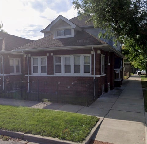 Photo of 1401 E 72nd Place, Chicago, IL 60619 (MLS # 12722716)