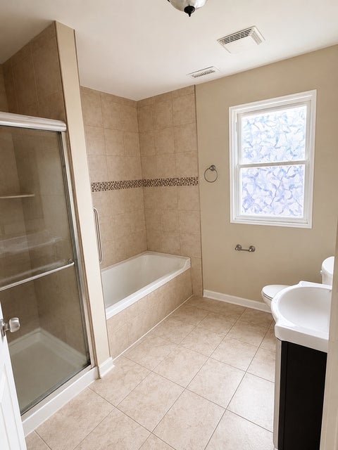 Tiny photo for 1401 E 72nd Place, Chicago, IL 60619 (MLS # 12722716)
