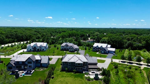 Tiny photo for 305 Briarwood Lane, Lincolnshire, IL 60069 (MLS # 12784762)