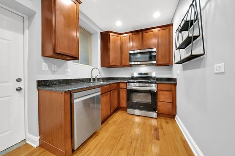 Tiny photo for 2256 W Arthur Avenue #2, Chicago, IL 60645 (MLS # 12594035)