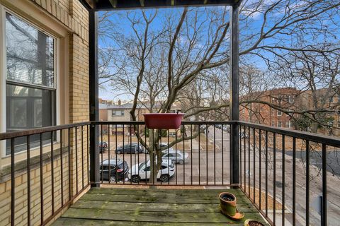 Tiny photo for 2256 W Arthur Avenue #2, Chicago, IL 60645 (MLS # 12594035)