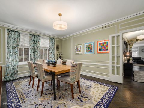 Tiny photo for 73 E Elm Street #4B, Chicago, IL 60611 (MLS # 12617520)