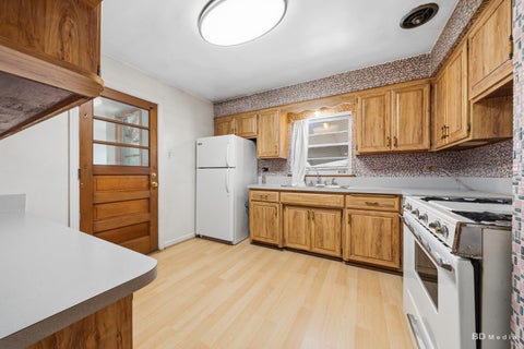 Tiny photo for 14555 Springfield Avenue, Midlothian, IL 60445 (MLS # 12671755)