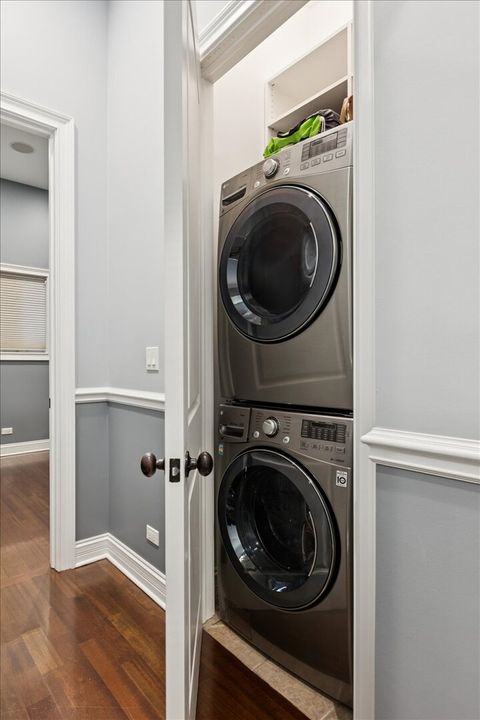 Tiny photo for 1528 W MONROE Street #200, Chicago, IL 60607 (MLS # 12494415)