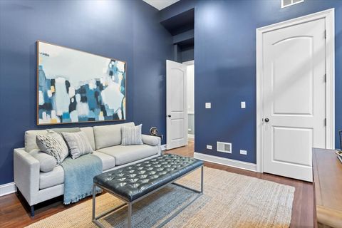 Tiny photo for 1528 W MONROE Street #200, Chicago, IL 60607 (MLS # 12494415)