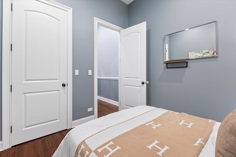 Tiny photo for 1528 W MONROE Street #200, Chicago, IL 60607 (MLS # 12494415)