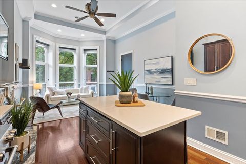 Tiny photo for 1528 W MONROE Street #200, Chicago, IL 60607 (MLS # 12494415)