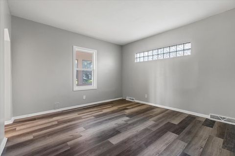 Tiny photo for 1028 W 103rd Place, Chicago, IL 60643 (MLS # 12360438)
