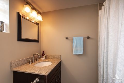 Tiny photo for 5831 S Meade Avenue, Chicago, IL 60638 (MLS # 12579635)