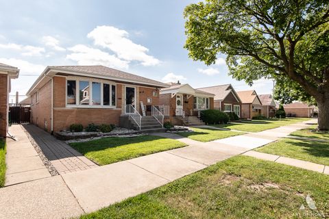 Tiny photo for 5831 S Meade Avenue, Chicago, IL 60638 (MLS # 12579635)