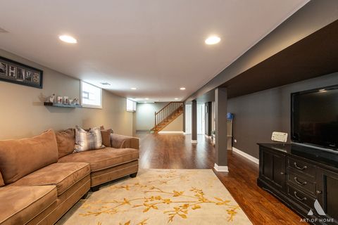 Tiny photo for 5831 S Meade Avenue, Chicago, IL 60638 (MLS # 12579635)