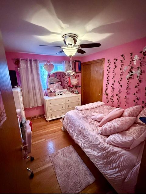 Tiny photo for 5831 S Meade Avenue, Chicago, IL 60638 (MLS # 12579635)