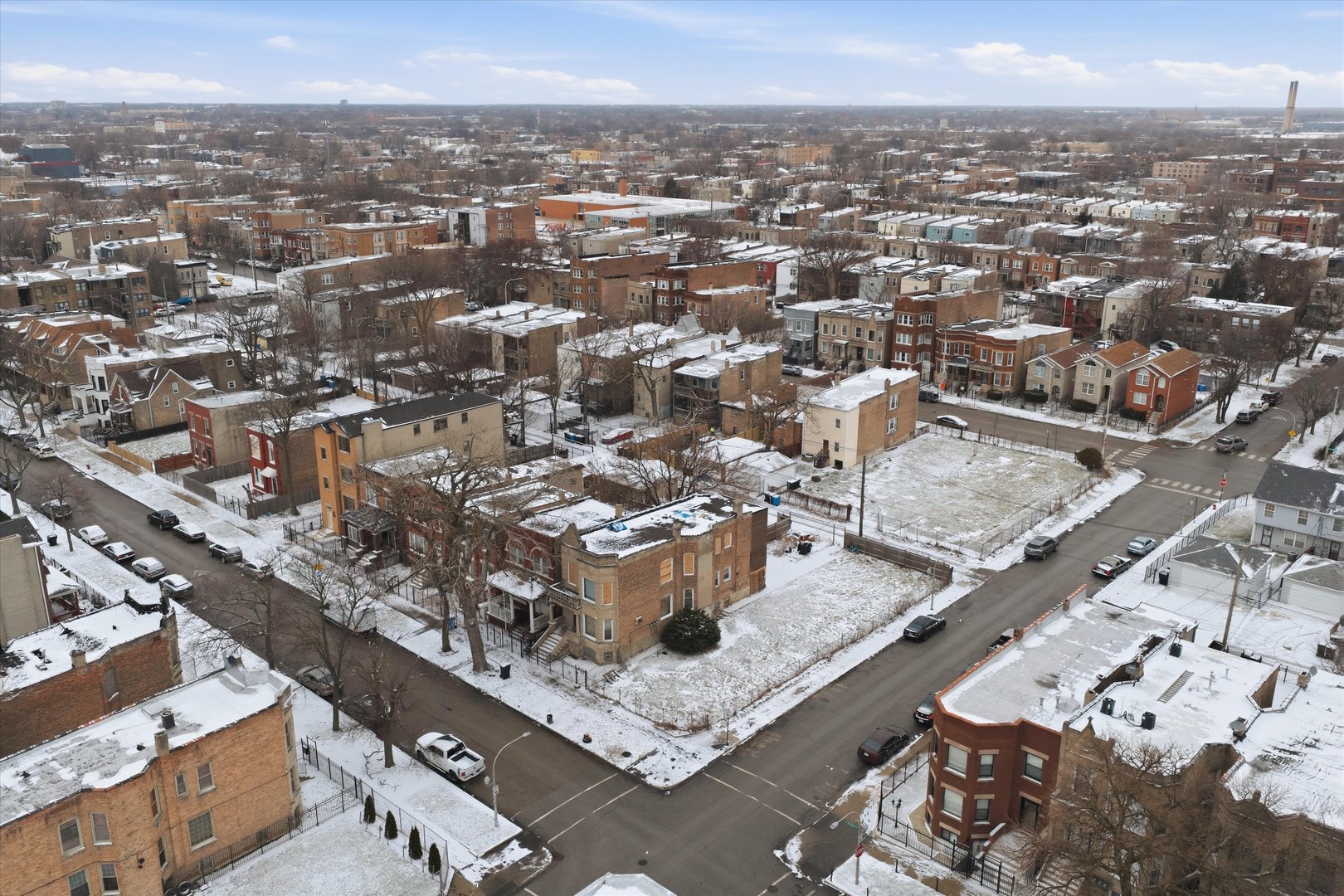 4300 W Gladys Avenue