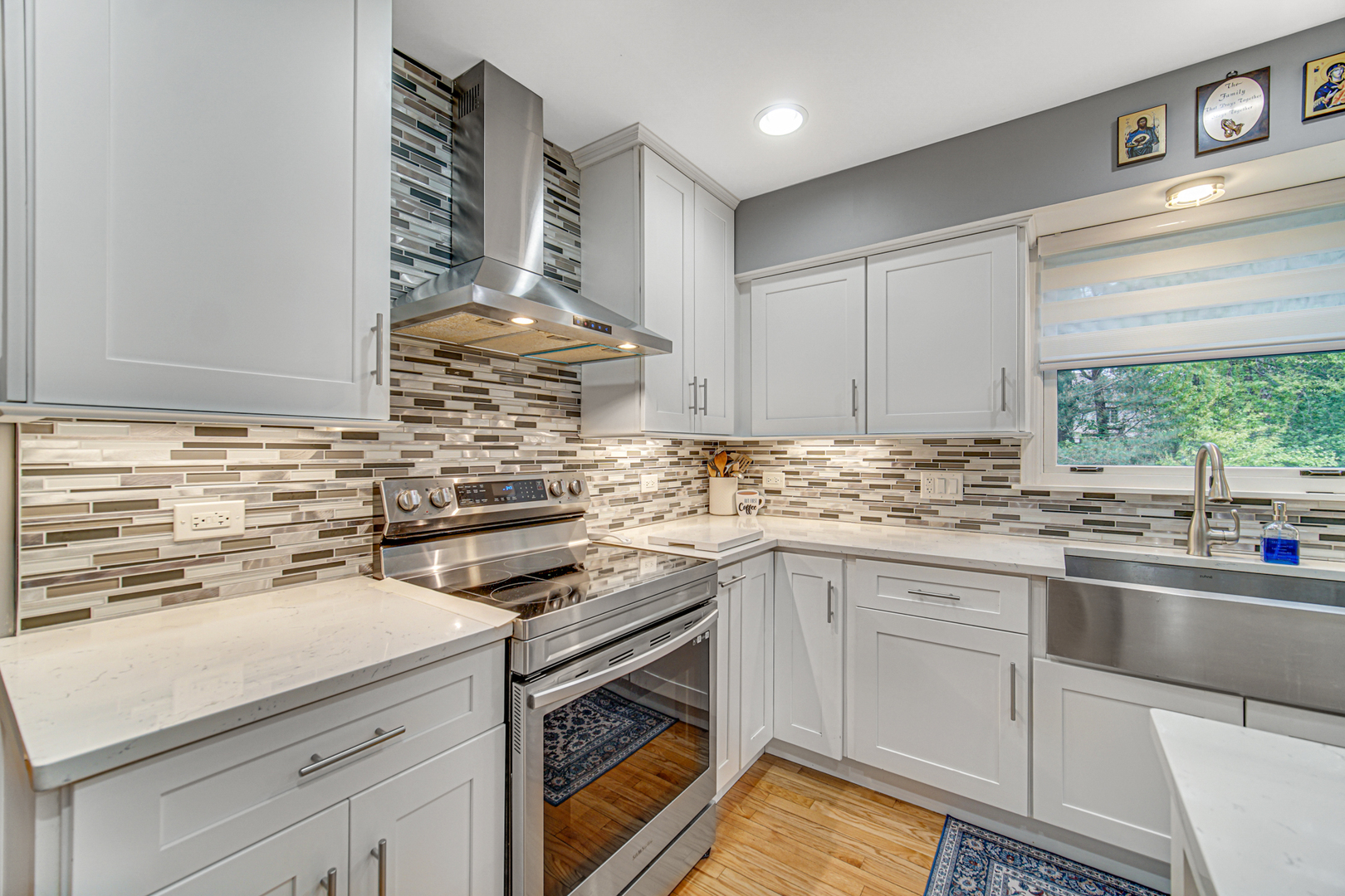 3818 Russett Lane