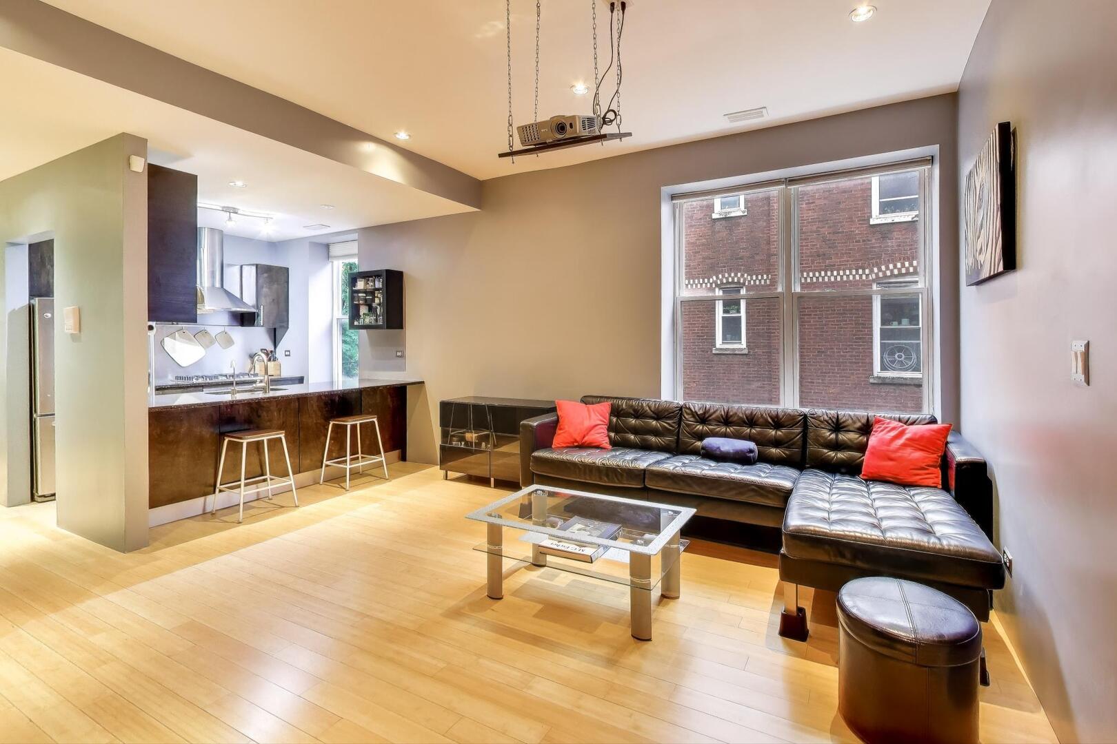 862 N Mozart Street 2F