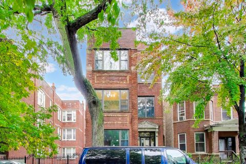 862 N Mozart Street 2F Chicago IL 60622