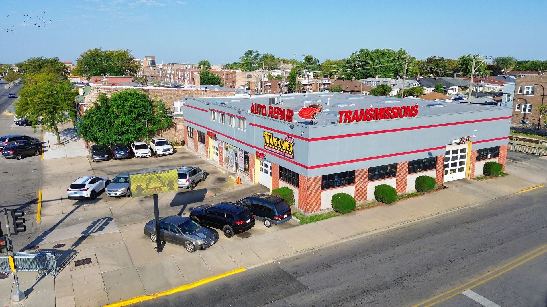 5000 W Cermak Road W