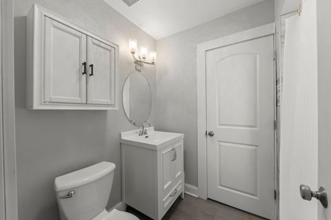 Tiny photo for 202 S Pick Avenue, Elmhurst, IL 60126 (MLS # 12621879)