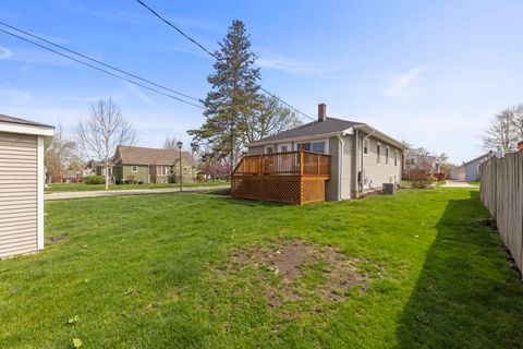 Tiny photo for 202 S Pick Avenue, Elmhurst, IL 60126 (MLS # 12621879)