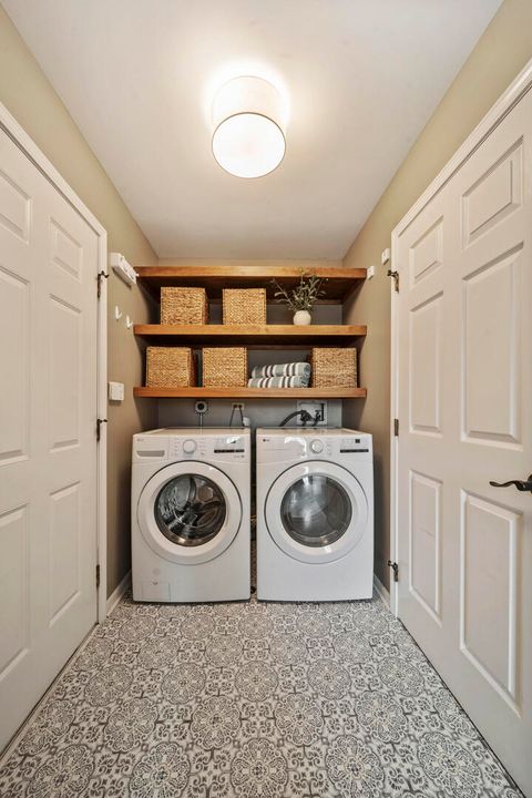 Tiny photo for 690 Honeysuckle Drive, Naperville, IL 60540 (MLS # 12615114)