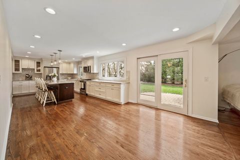 Tiny photo for 690 Honeysuckle Drive, Naperville, IL 60540 (MLS # 12615114)